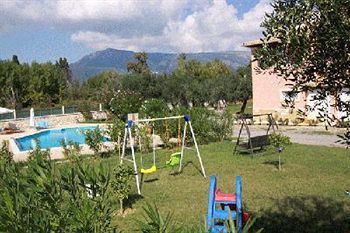 Villa Rosa Gazatika ภายนอก รูปภาพ